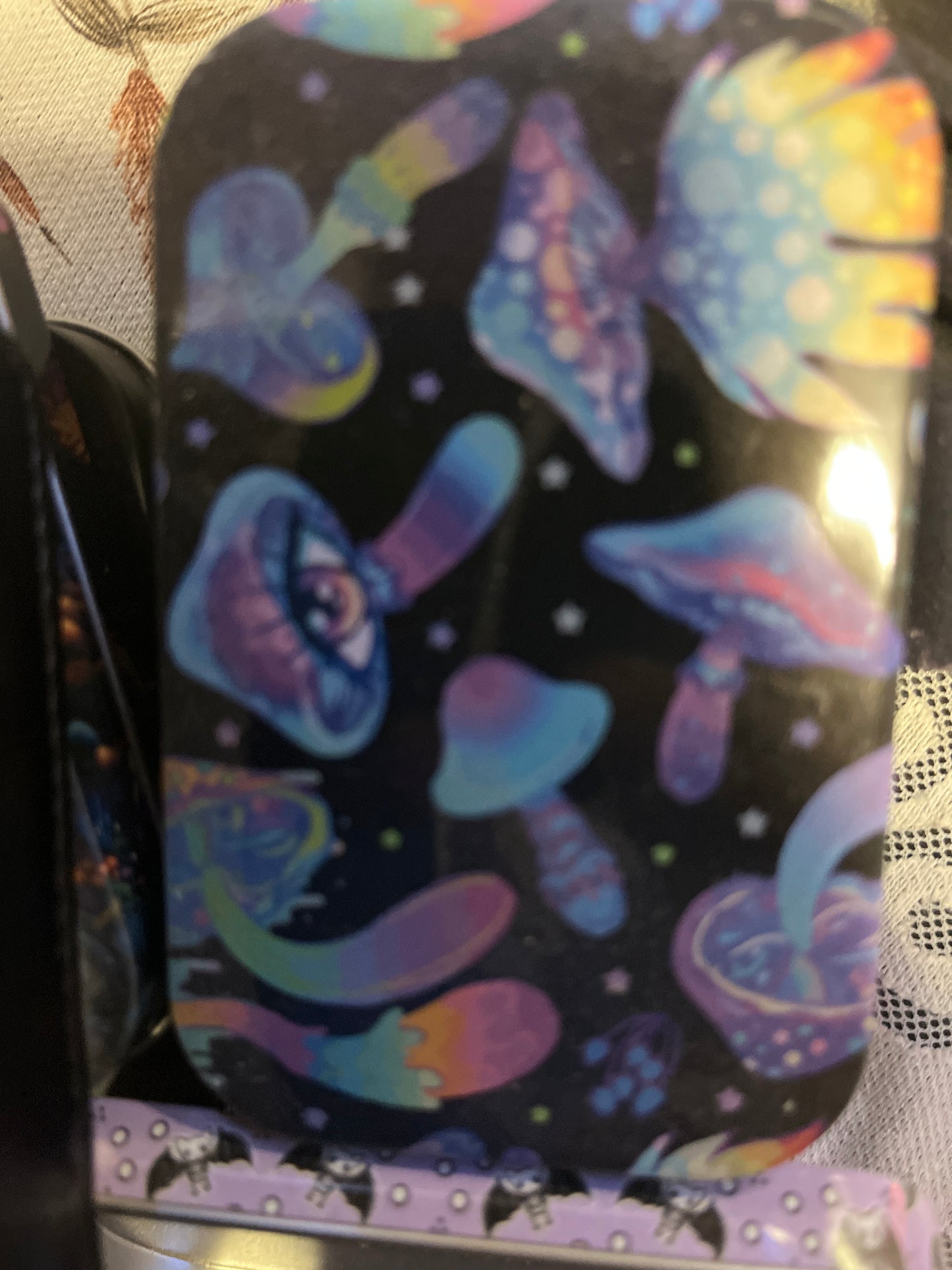Travel emergency altar tin
