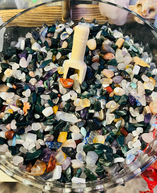Mini crystal chip scoop