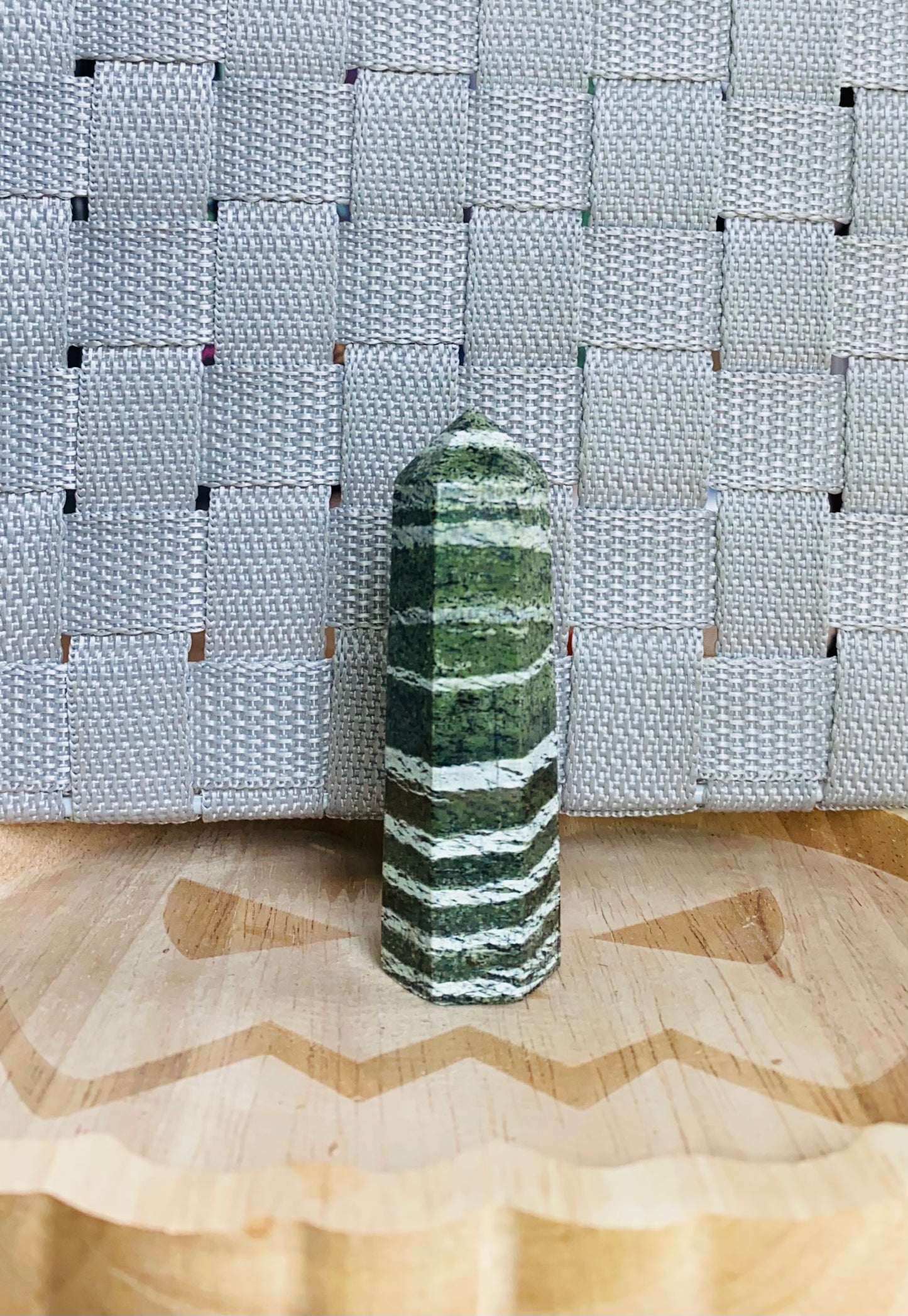 Chrysotile in serpentine point
