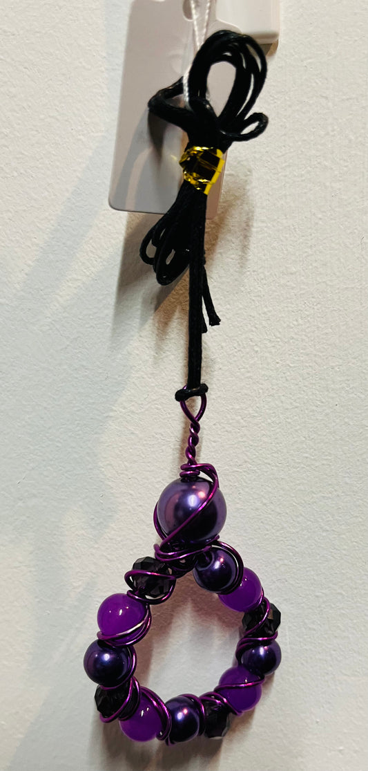 Round beaded wire wrapped necklace