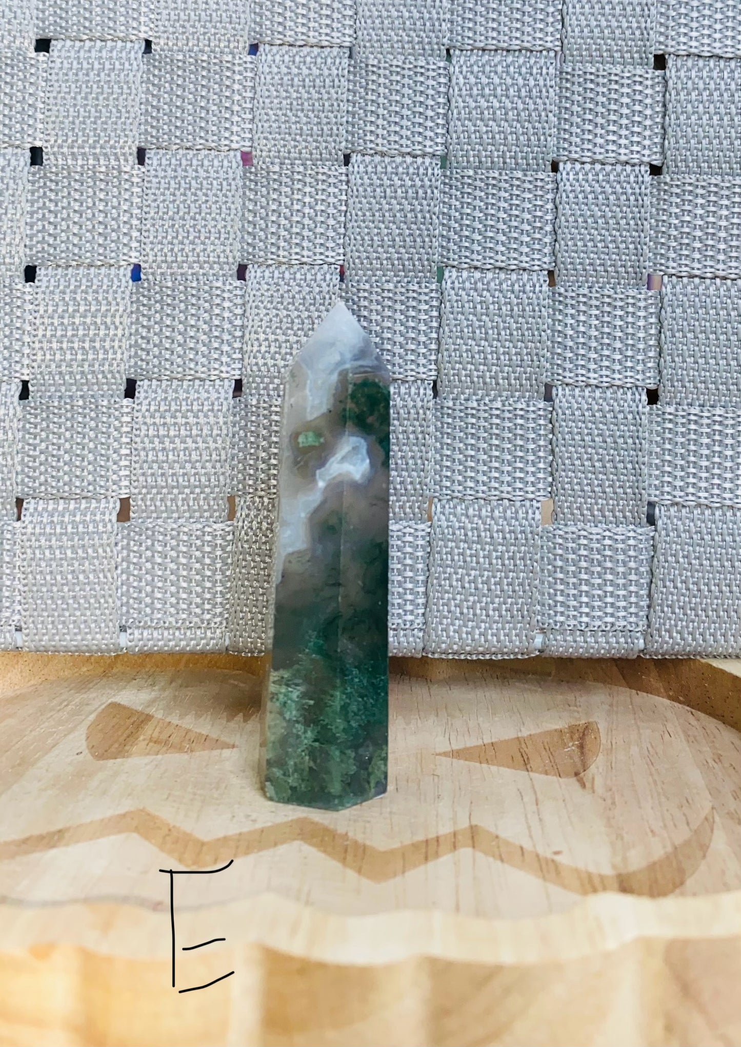 Moss agate points