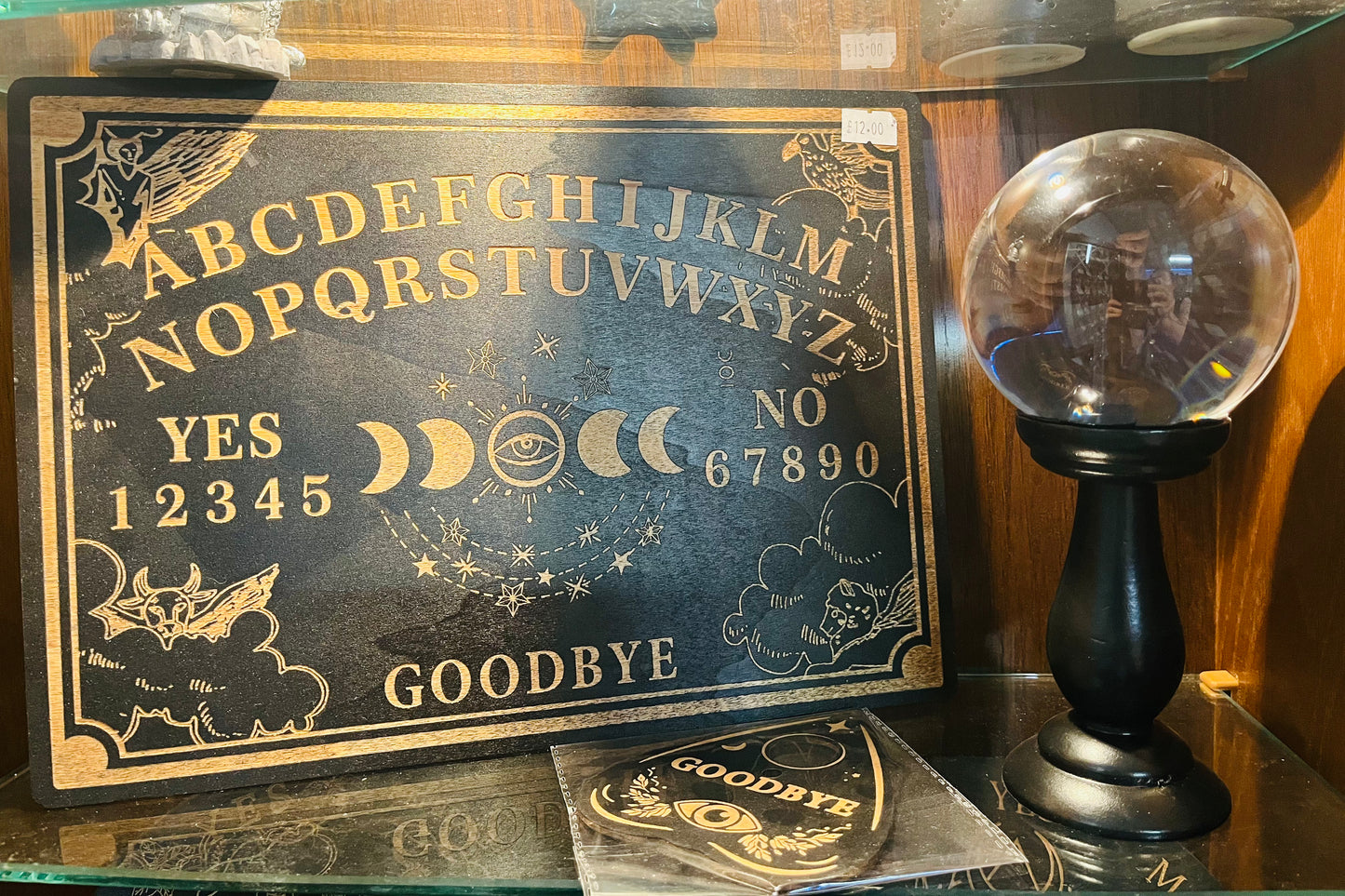 Talking board with planchette
