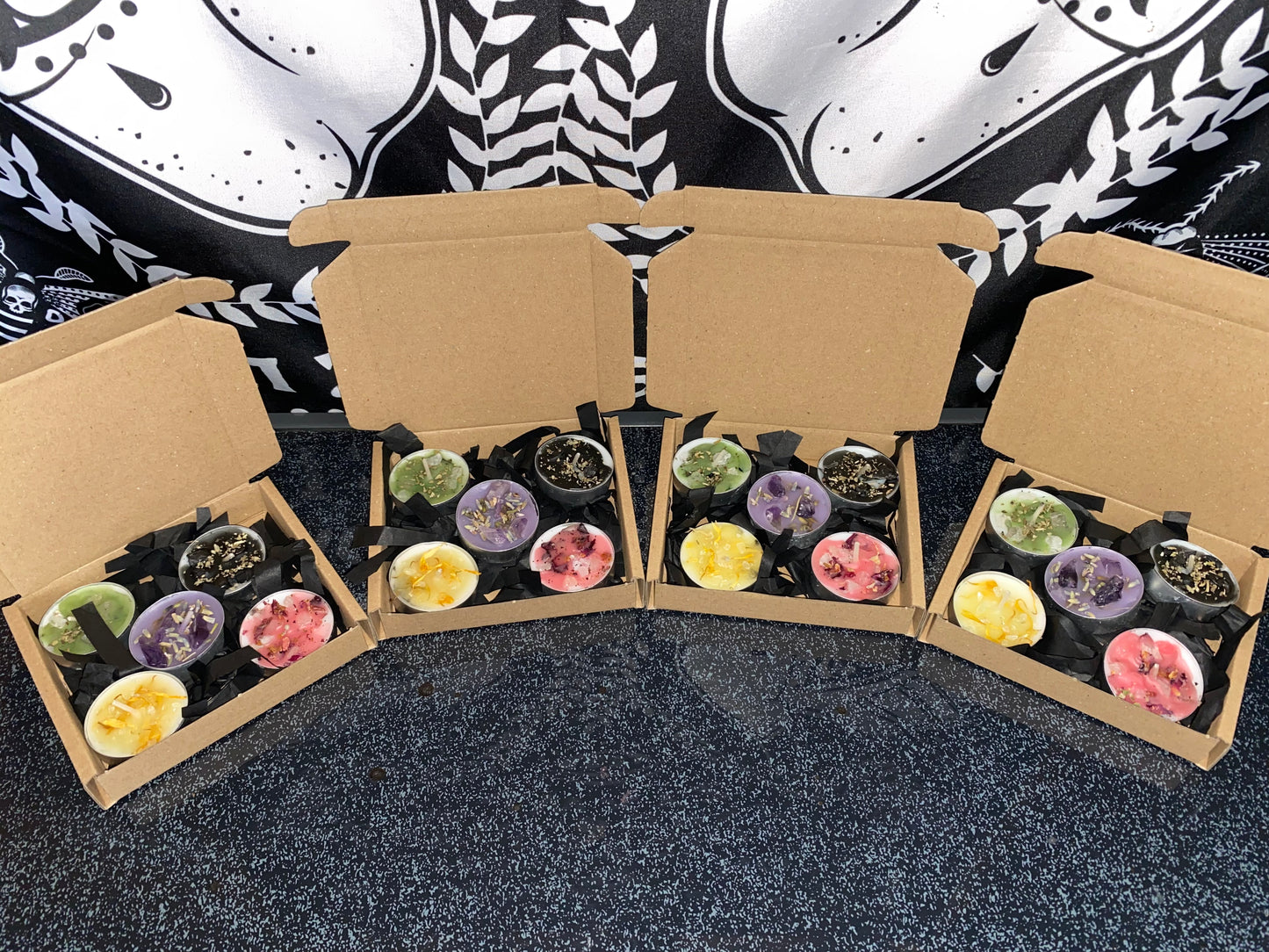 Dressed candle sets