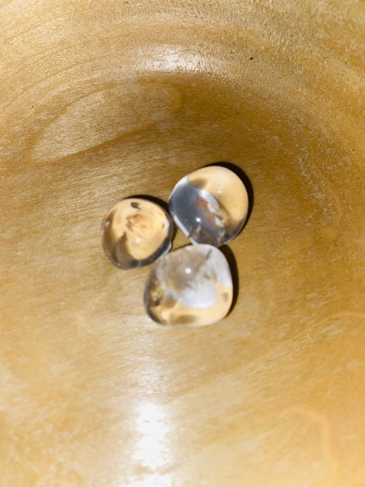 Clear quartz tumbles