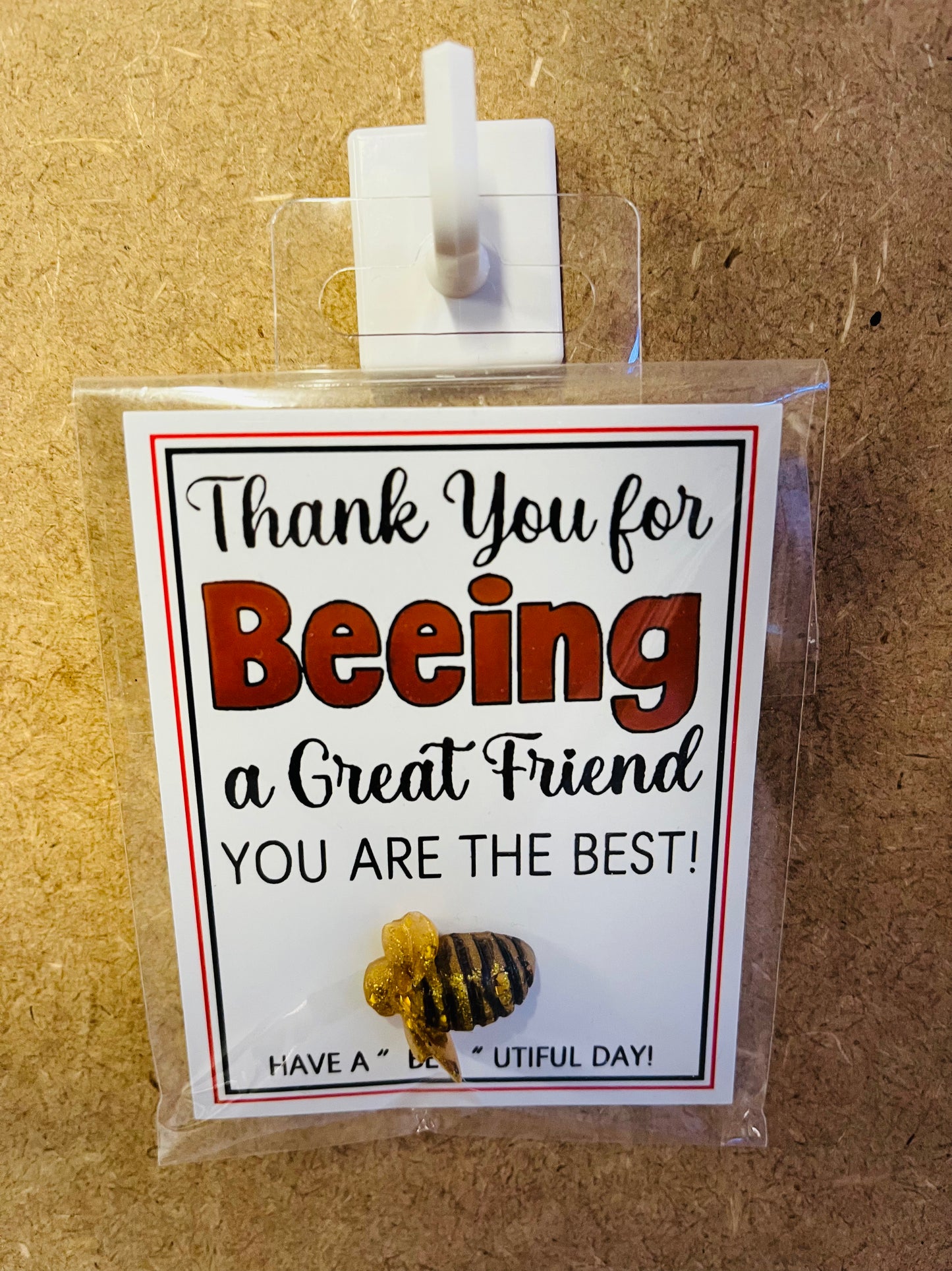 Pocket hug Bee 🐝