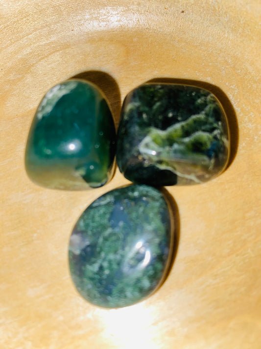 Moss agate tumbles