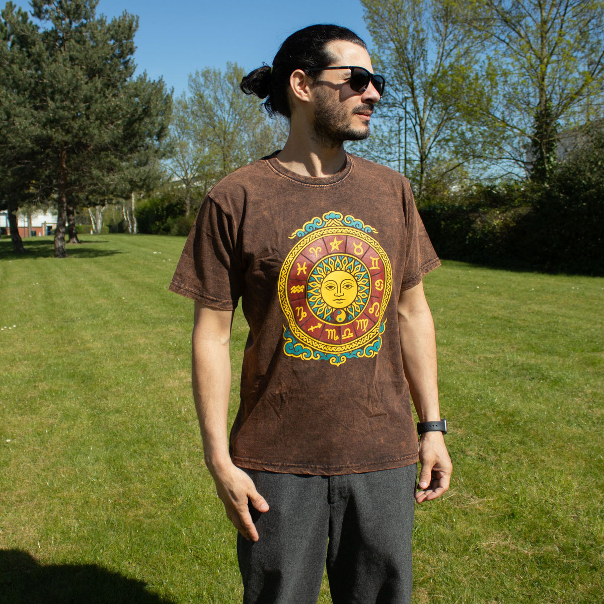 Nomad Sari Stonewashed Cotton T-Shirt - Sun & Zodiac - Brown - Medium