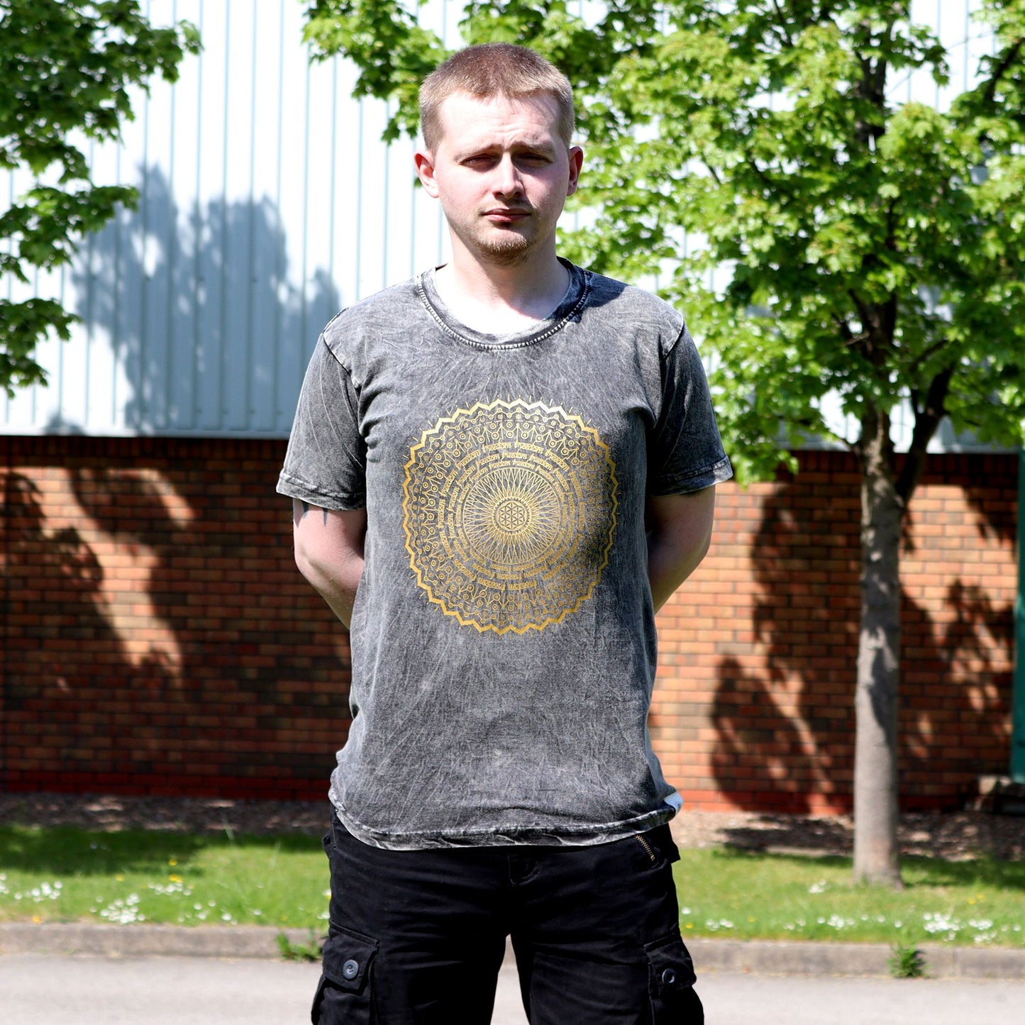 Nomad Sari Stonewashed Cotton T-Shirt – Mandala – Dark Grey – Large